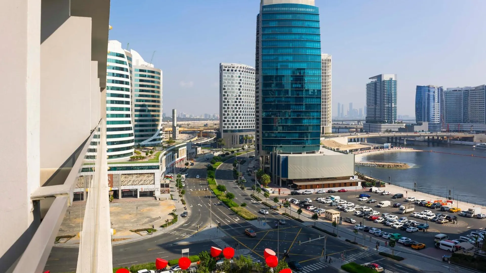 Apartment At Dubai Downtown Mag 318 Residence