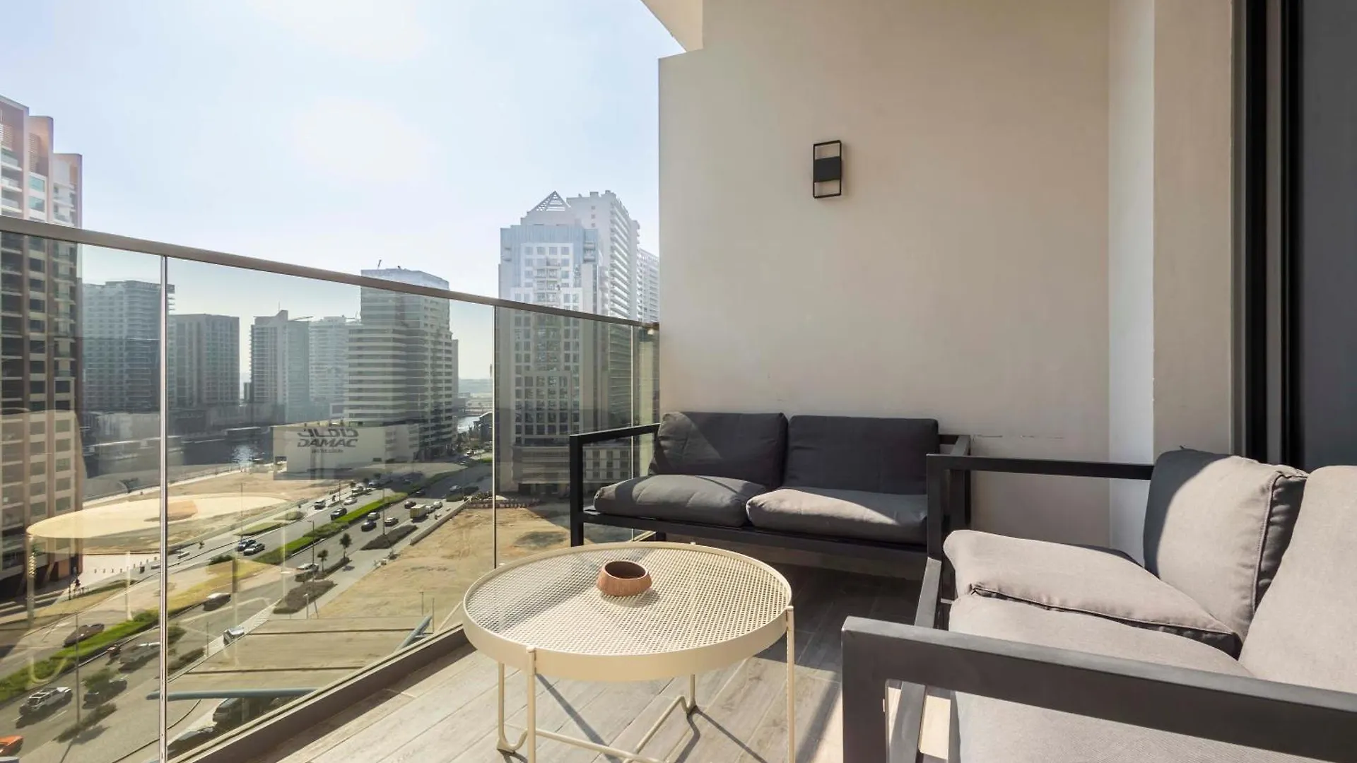 Apartment At Dubai Downtown Mag 318 Residence