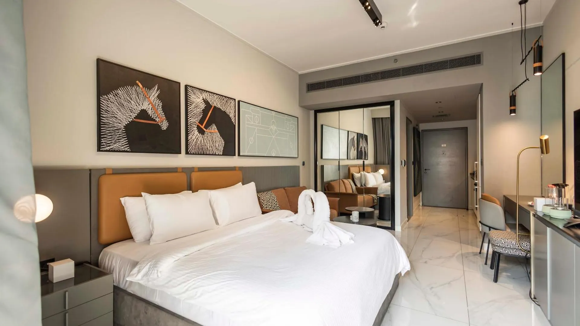 Apartment At Dubai Downtown Mag 318 Residence